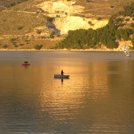 Marina Studios I Argostóli